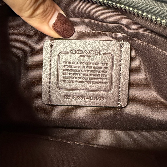 Coach Black Quilted Puffy Teri Leather Shoulder Bag Silver Chain - Picture 7 of 8